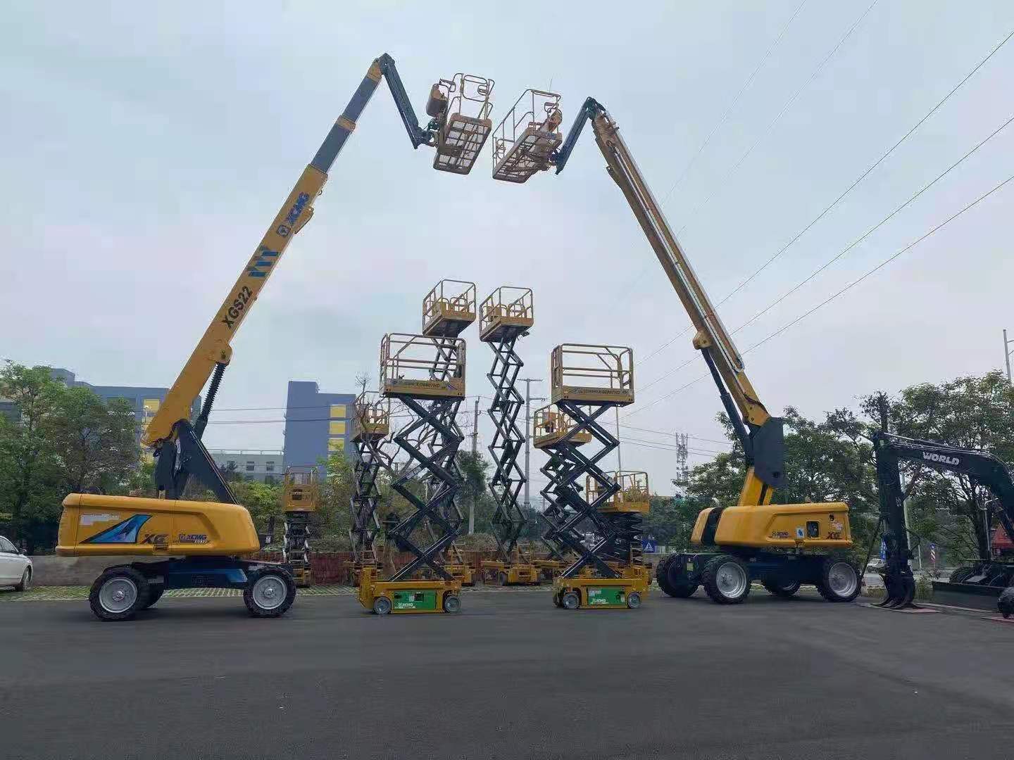 珠海本地高空车出租 升降平台车 剪叉车出租 登高车 路灯车出租 高空